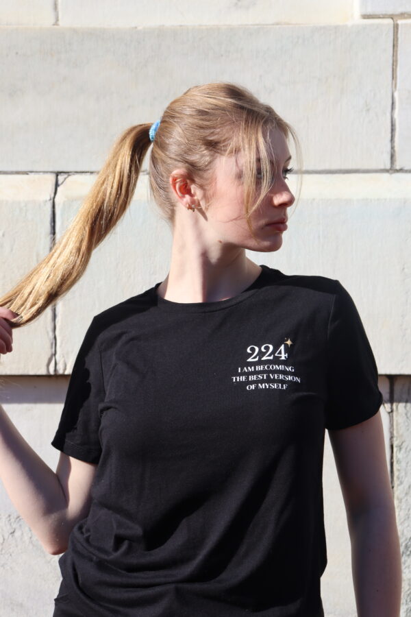 224 black t shirt